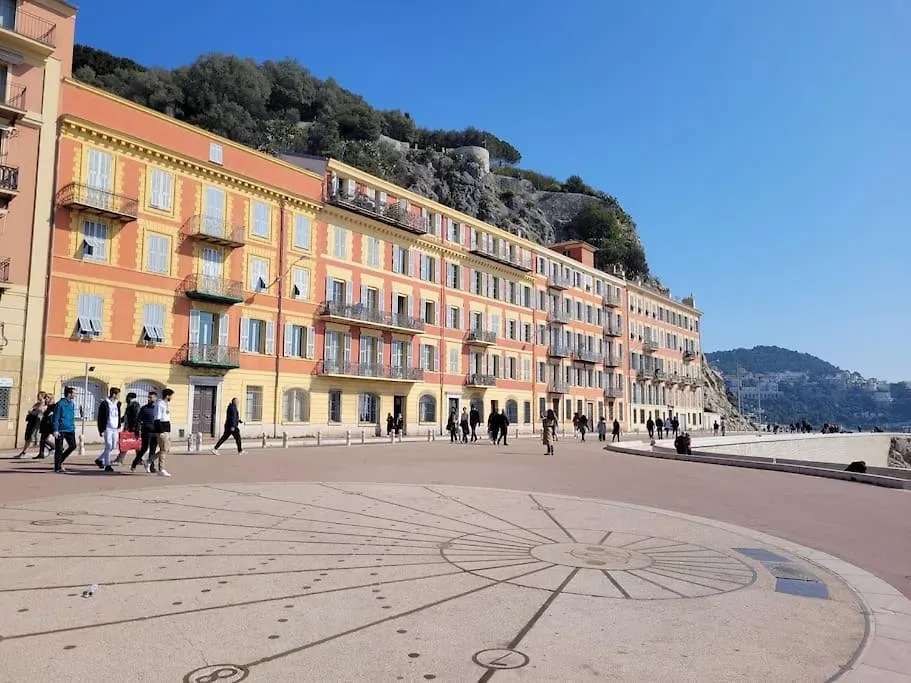 Nice & Les Cypres