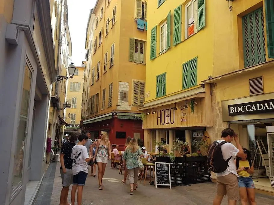 Nice & Les Cypres